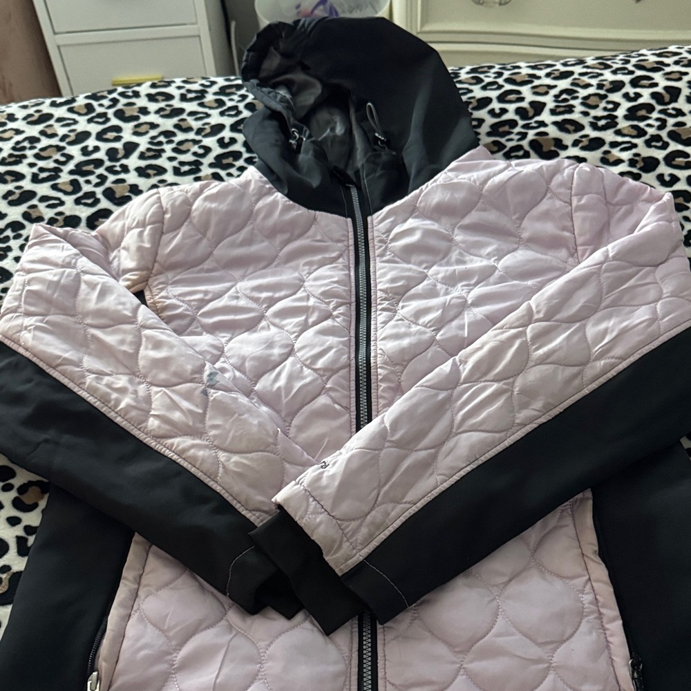 Women's Quilted Hooded Jacket - Black and Pink